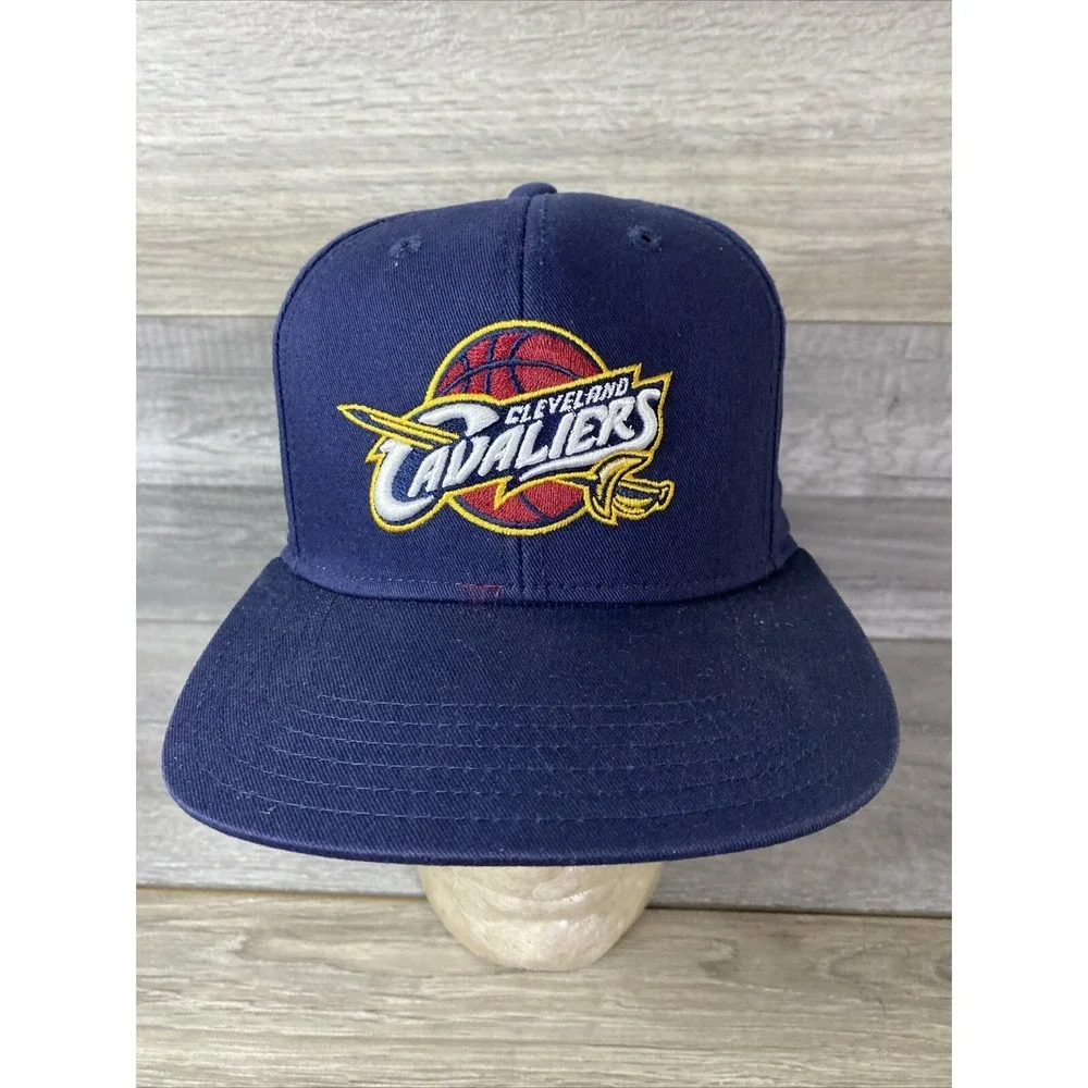 NBA Cleveland Cavaliers Youth Snapback Hat Navy Blue Embroidered Logo‎ OSFM Cap